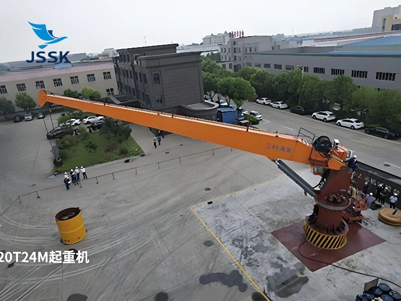 20T24M Hydraulic Slewing Crane
