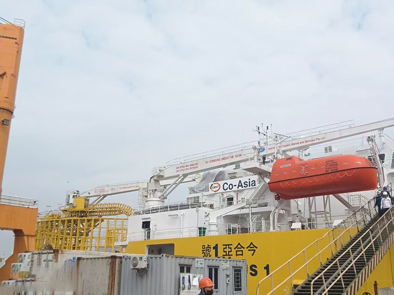 электрогидравлический кран 8T/30M